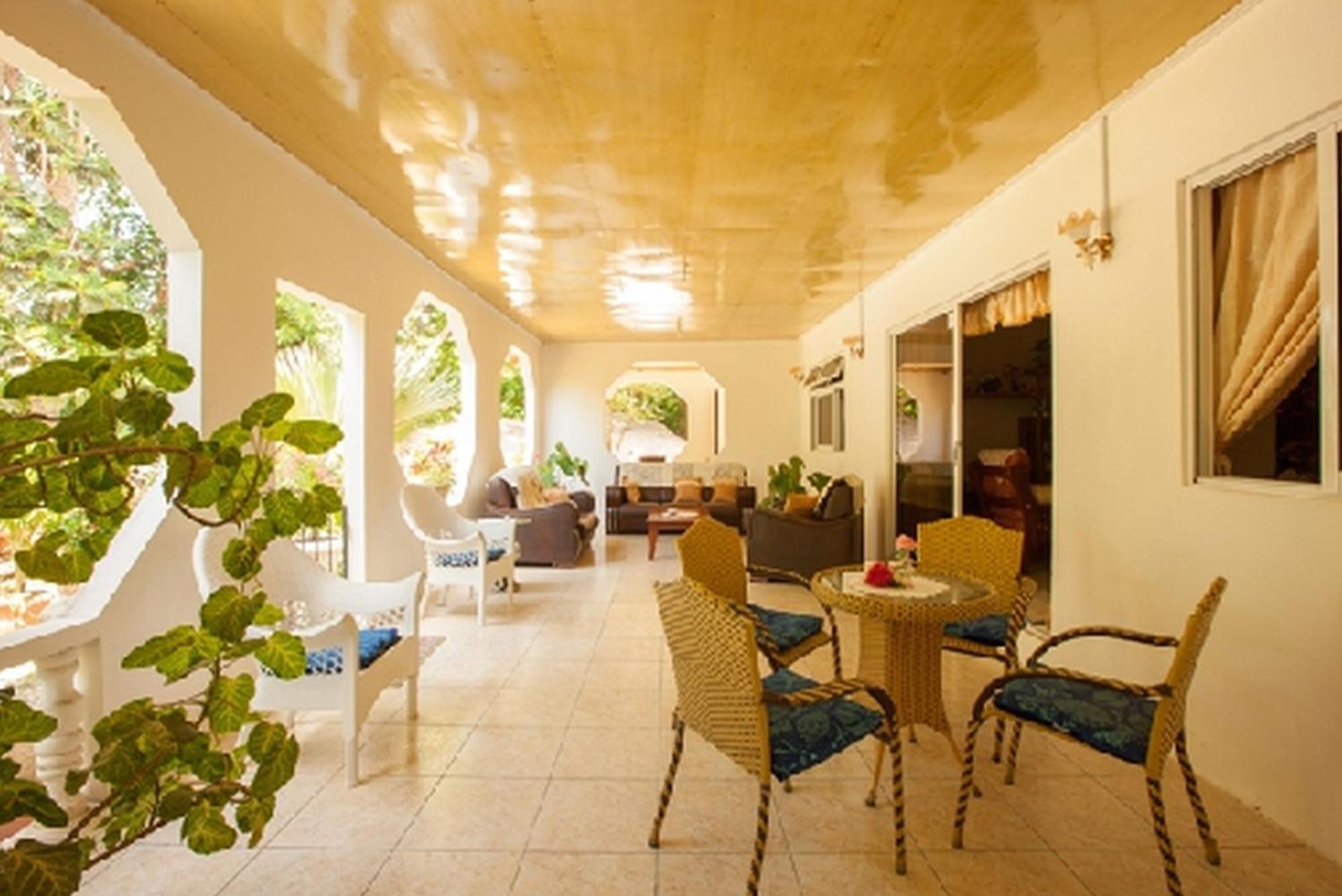 Jeanny'S Apartment Grand Anse  Exteriör bild